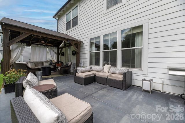 123 Country Lake Drive, Mooresville, NC 28115