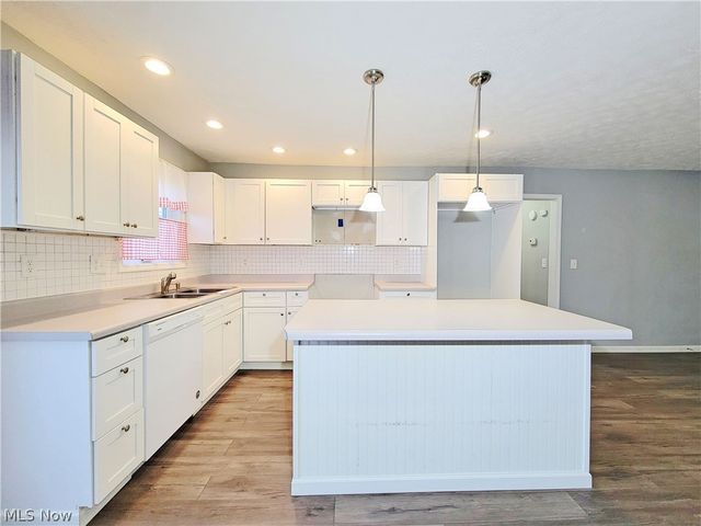 3411 7th Avenue, Parkersburg, WV 26101