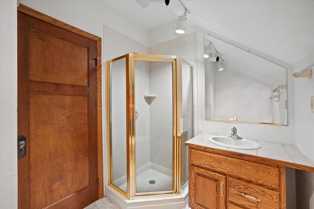 2462 N 70th STREET, Wauwatosa, WI 53213