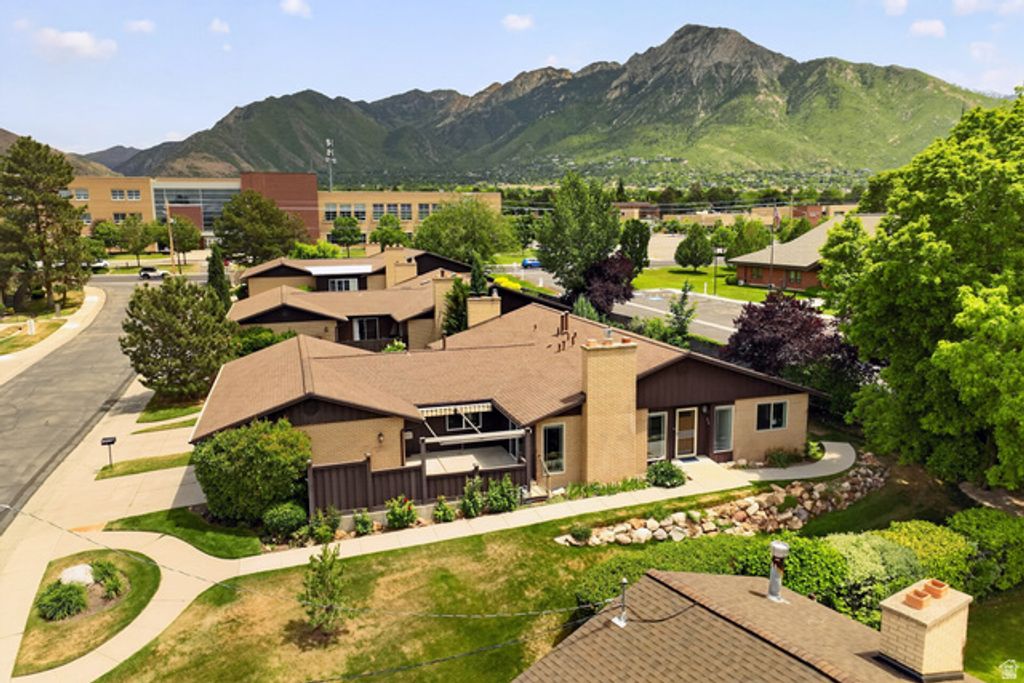 2264 E 4000 S, Salt Lake City, UT 84124