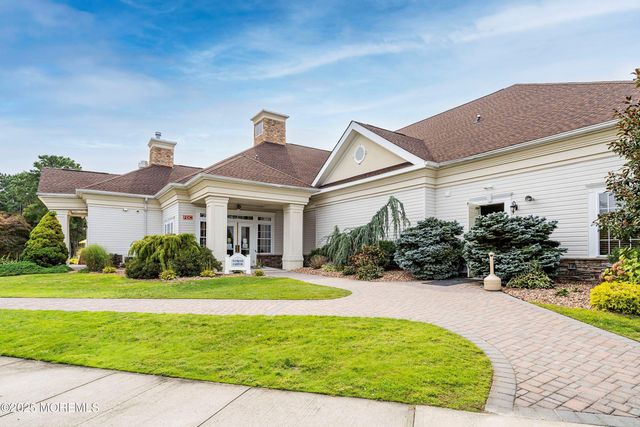 3 Spring Lake Boulevard, Waretown, NJ 08758