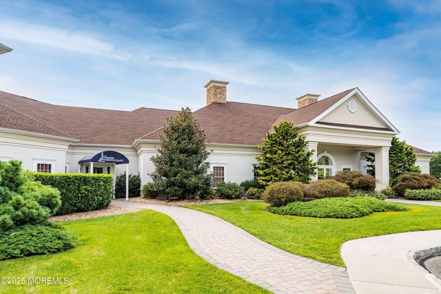 3 Spring Lake Boulevard, Waretown, NJ 08758