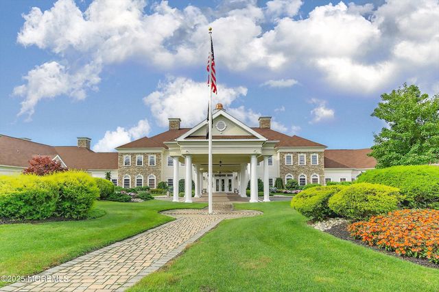 3 Spring Lake Boulevard, Waretown, NJ 08758