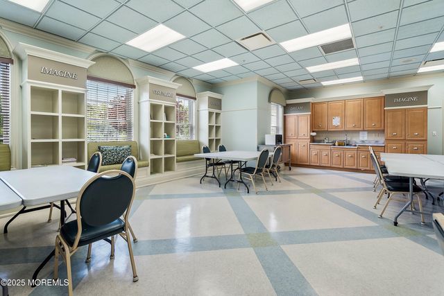 3 Spring Lake Boulevard, Waretown, NJ 08758