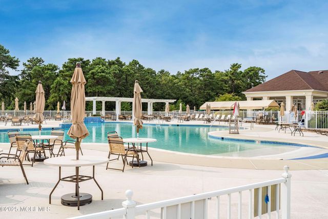 3 Spring Lake Boulevard, Waretown, NJ 08758