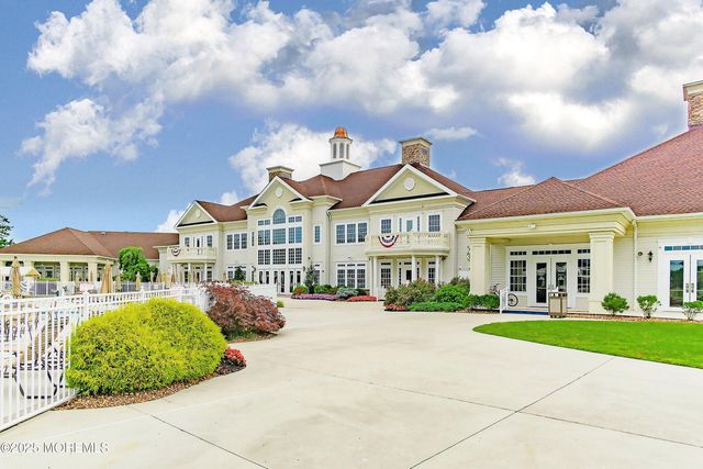 3 Spring Lake Boulevard, Waretown, NJ 08758