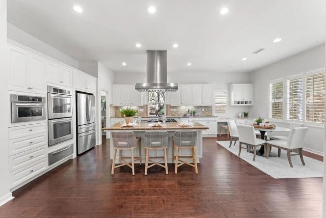 939 Bluejack Rd, Encinitas, CA 92024