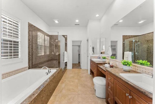 939 Bluejack Rd, Encinitas, CA 92024