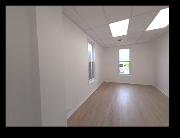 114 N Hale Street D, Wheaton, IL 60187