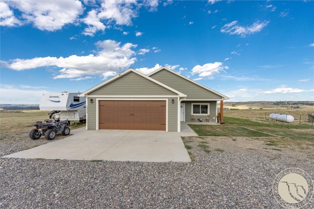 5400 Blue Horizon Drive, Huntley, MT 59037