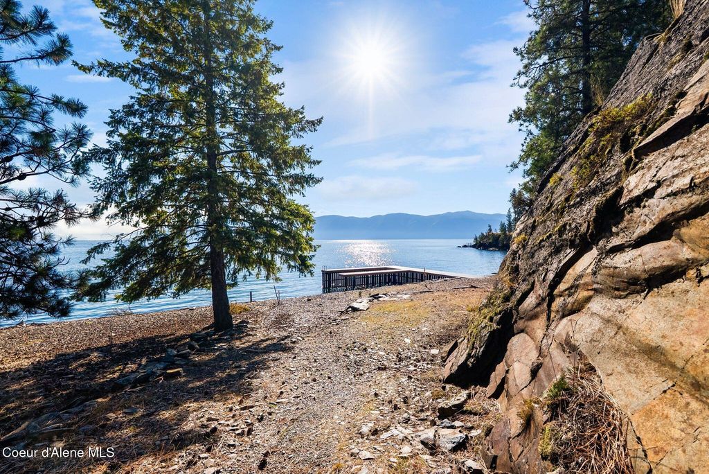 376 Walston Ln, Sagle, ID 83860 photo 9