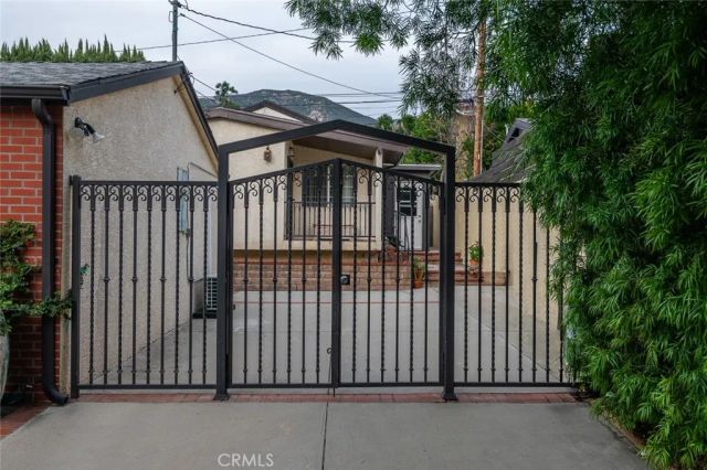 3139 Stevens, La Crescenta, CA 91214