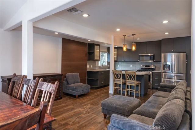 3139 Stevens, La Crescenta, CA 91214