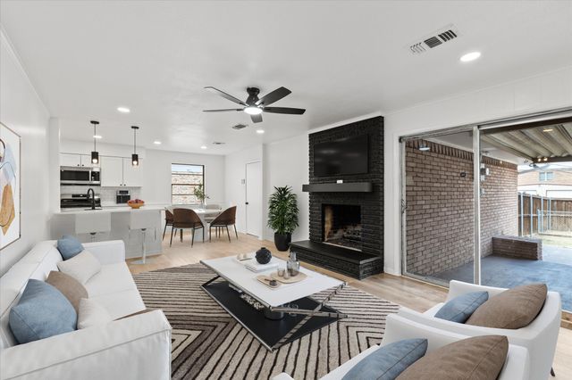 1423 Misty Glen Lane, Dallas, TX 75232