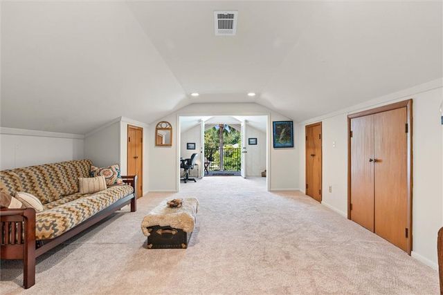 10 Bienville Avenue, Mobile, AL 36606