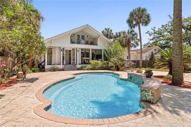 10 Bienville Avenue, Mobile, AL 36606