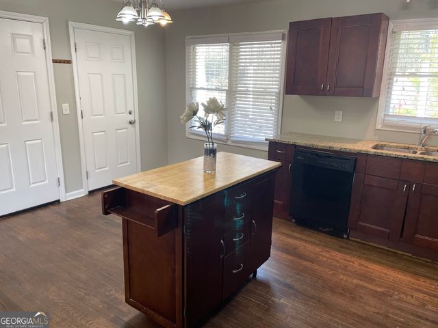 2644 Farn Drive, Ellenwood, GA 30294