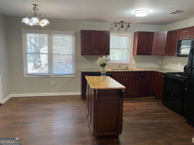 2644 Farn Drive, Ellenwood, GA 30294