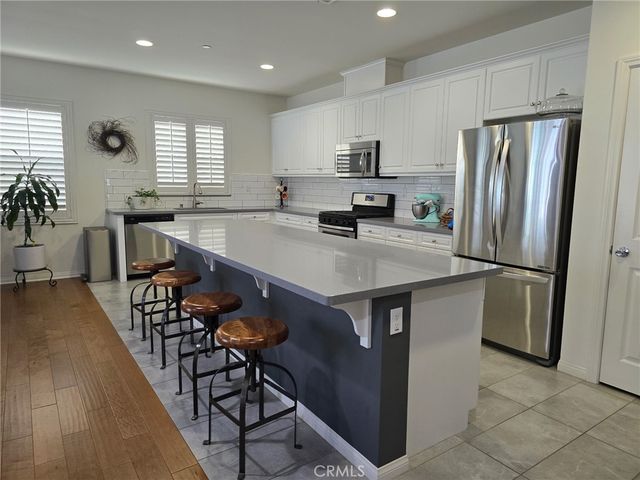 34721 Leather Court, Murrieta, CA 92563