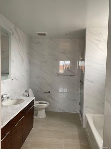 13646 41st Avenue 3A, Flushing, NY 11355