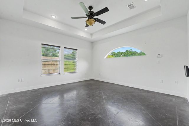 246 Pine Driveway, Bay Saint Louis, MS 39520