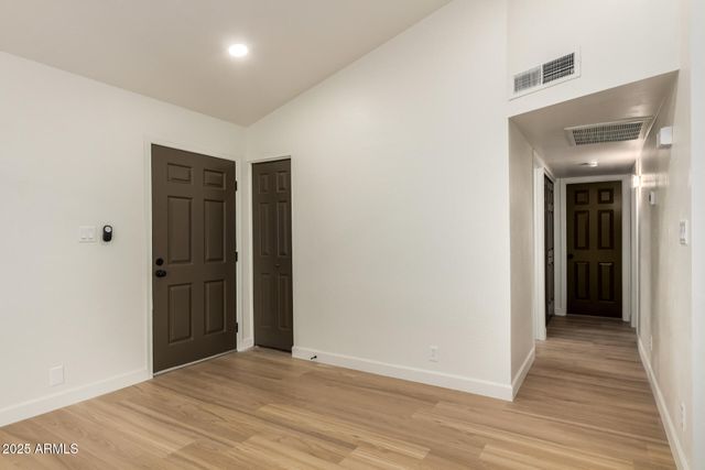 4822 W NORTHERN Avenue, Glendale, AZ 85301