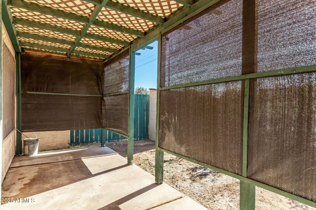 4822 W NORTHERN Avenue, Glendale, AZ 85301