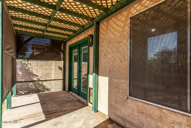 4822 W NORTHERN Avenue, Glendale, AZ 85301