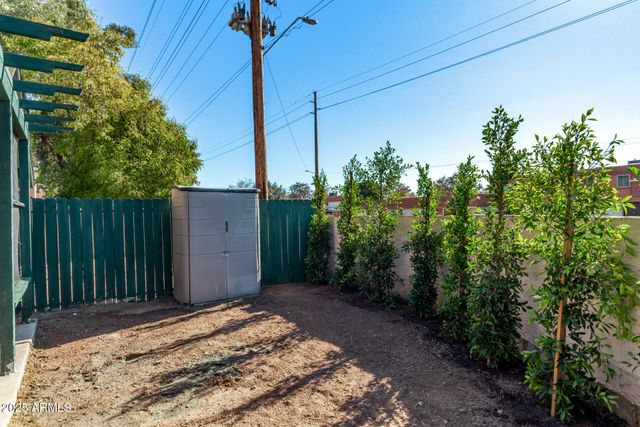 4822 W NORTHERN Avenue, Glendale, AZ 85301