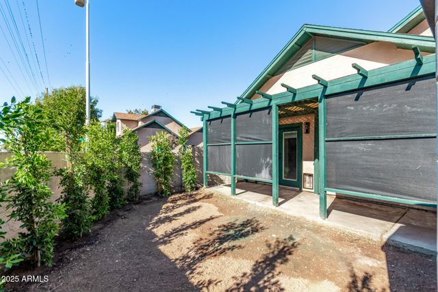 4822 W NORTHERN Avenue, Glendale, AZ 85301