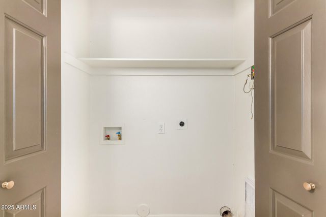 4822 W NORTHERN Avenue, Glendale, AZ 85301