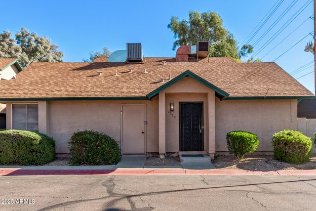 4822 W NORTHERN Avenue, Glendale, AZ 85301