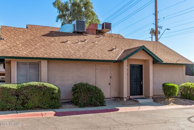 4822 W NORTHERN Avenue, Glendale, AZ 85301