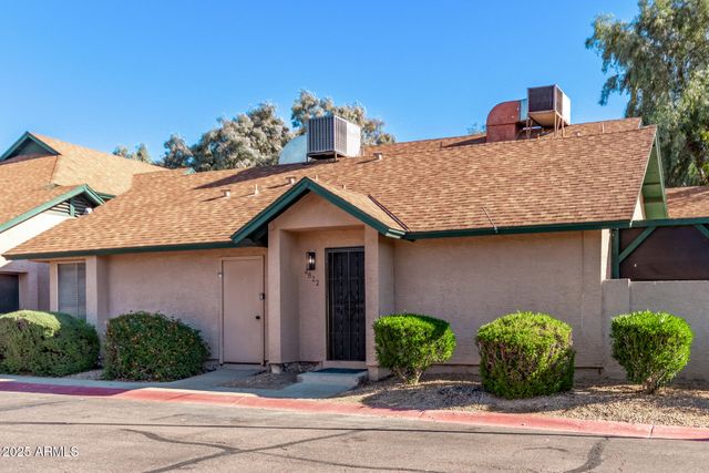 4822 W NORTHERN Avenue, Glendale, AZ 85301