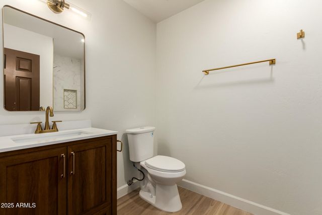 4822 W NORTHERN Avenue, Glendale, AZ 85301