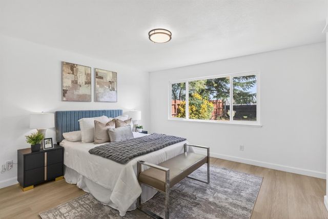 55 Del Vista Cir, Sacramento, CA 95823