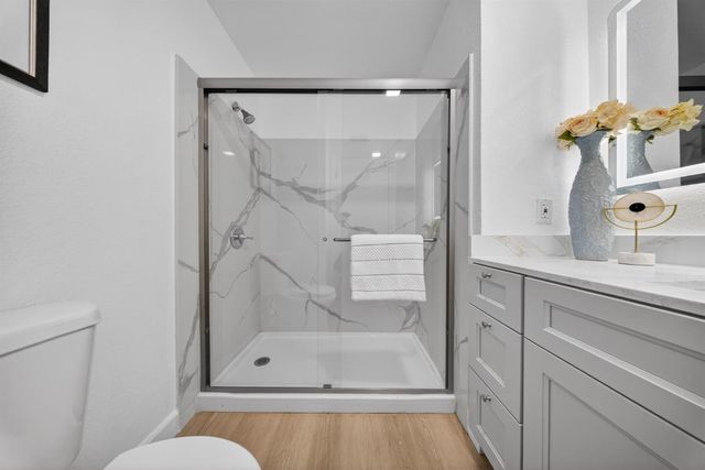 55 Del Vista Cir, Sacramento, CA 95823