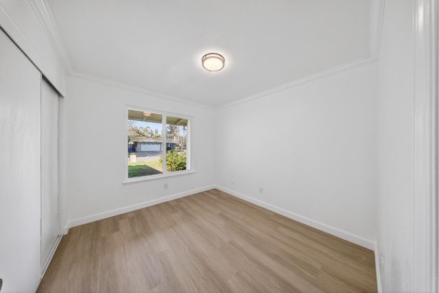 55 Del Vista Cir, Sacramento, CA 95823