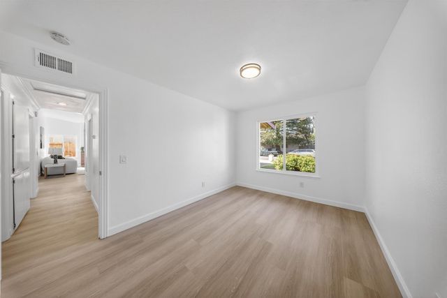 55 Del Vista Cir, Sacramento, CA 95823