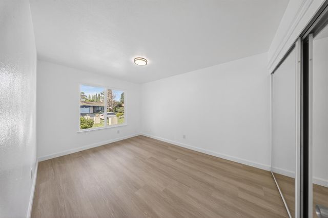 55 Del Vista Cir, Sacramento, CA 95823