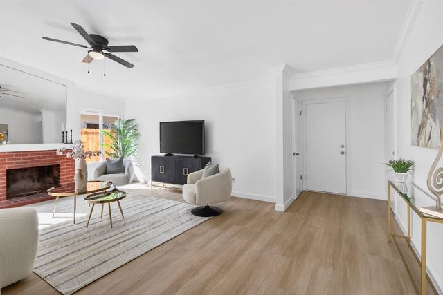 55 Del Vista Cir, Sacramento, CA 95823