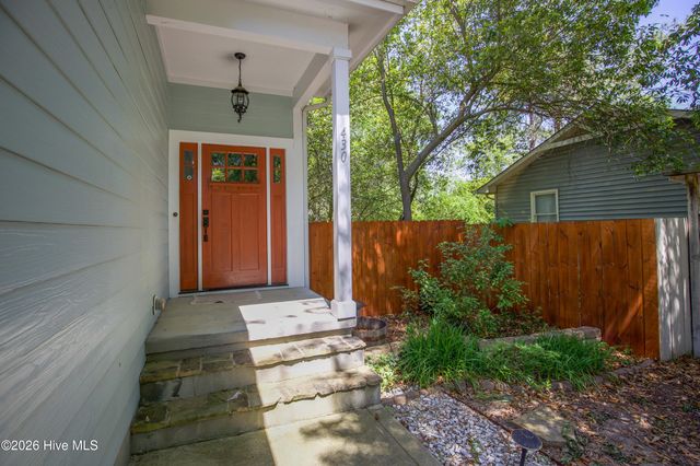 430 N Leak Street, Southern Pines, NC 28387