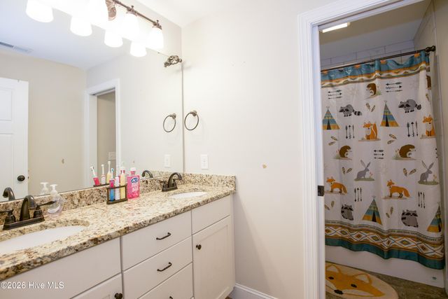 430 N Leak Street, Southern Pines, NC 28387
