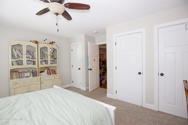 430 N Leak Street, Southern Pines, NC 28387