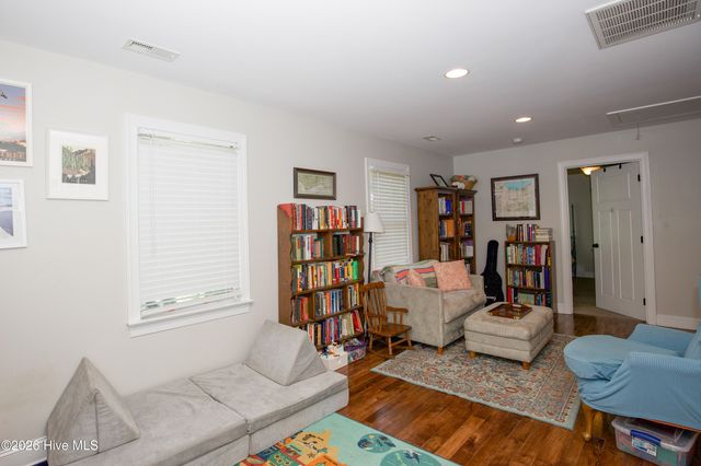 430 N Leak Street, Southern Pines, NC 28387