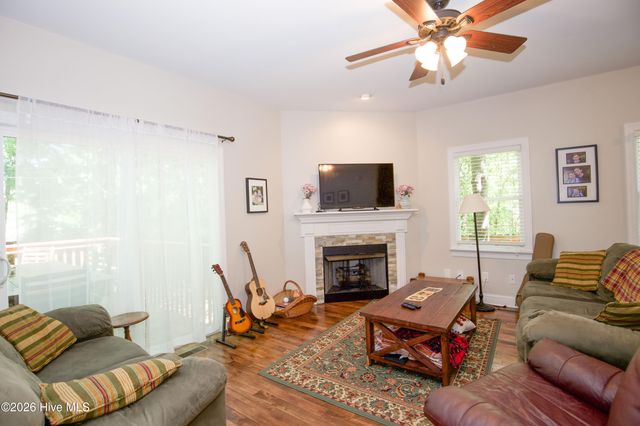430 N Leak Street, Southern Pines, NC 28387