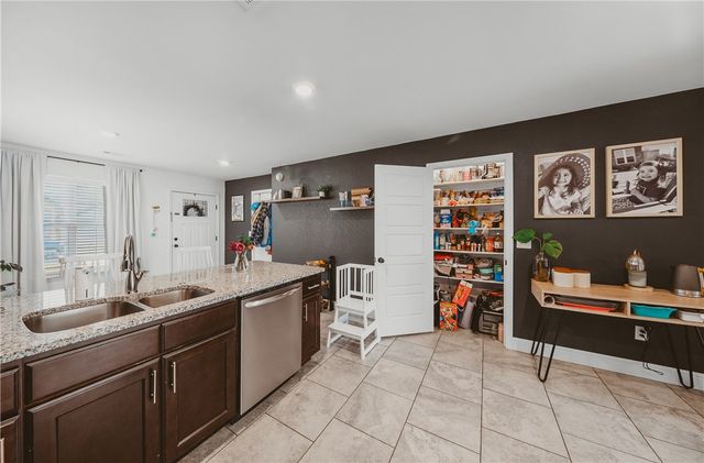 1002 E Olrich Street, Rogers, AR 72756