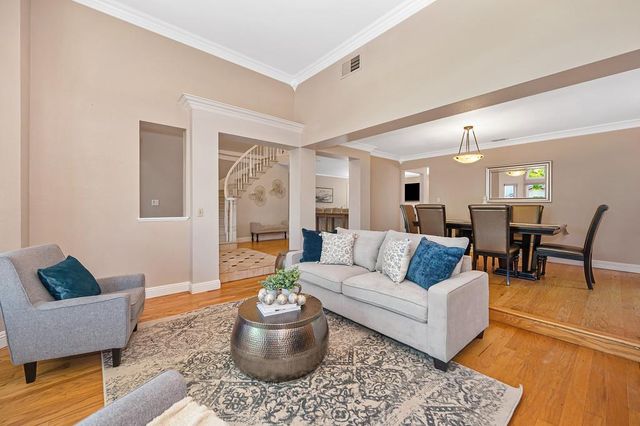 145 Timson Dr, Folsom, CA 95630