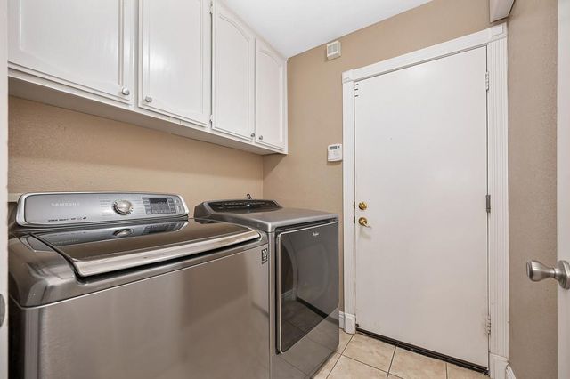 145 Timson Dr, Folsom, CA 95630