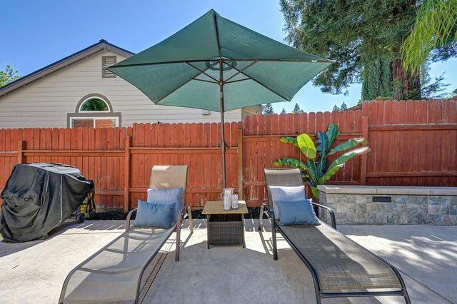 145 Timson Dr, Folsom, CA 95630